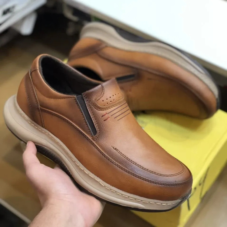 کفش چرم مردانه مدل رونیکس عسلی کژوال و روزمره با زیره پیو سبک