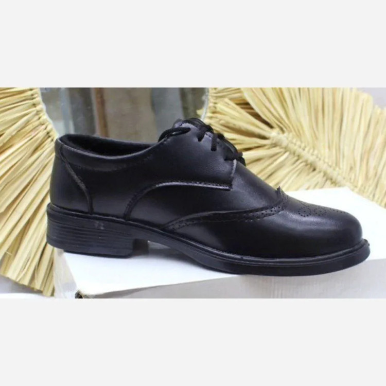 کفش مردانه بروژ بندی رویه چرم بیاله زیره PVC رنگ مشکی